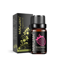 Fruity essential oil with strawberry aroma